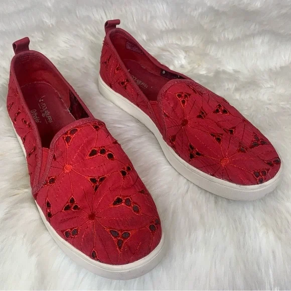 Koolaburra by UGG Red Floral Amiah Sneaker - Picture 2 of 8